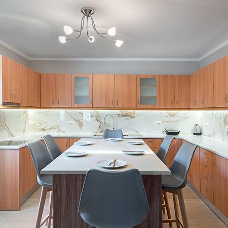 Waterway Luxury Residence-Apartment 1 Razata Экстерьер фото